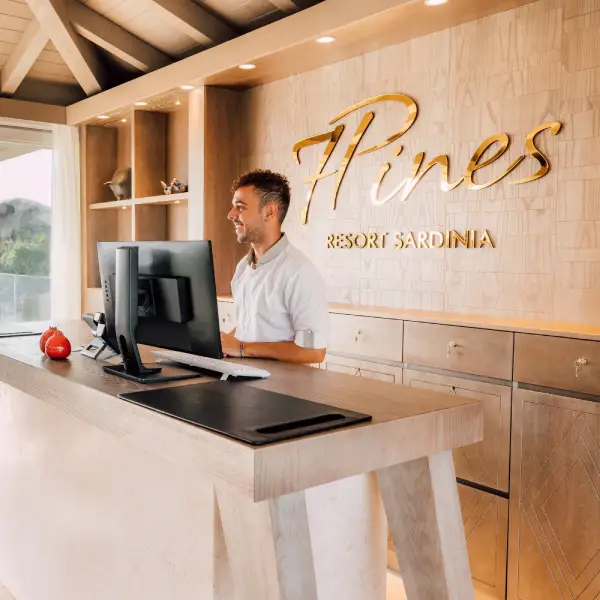 Antonio, Concierge
